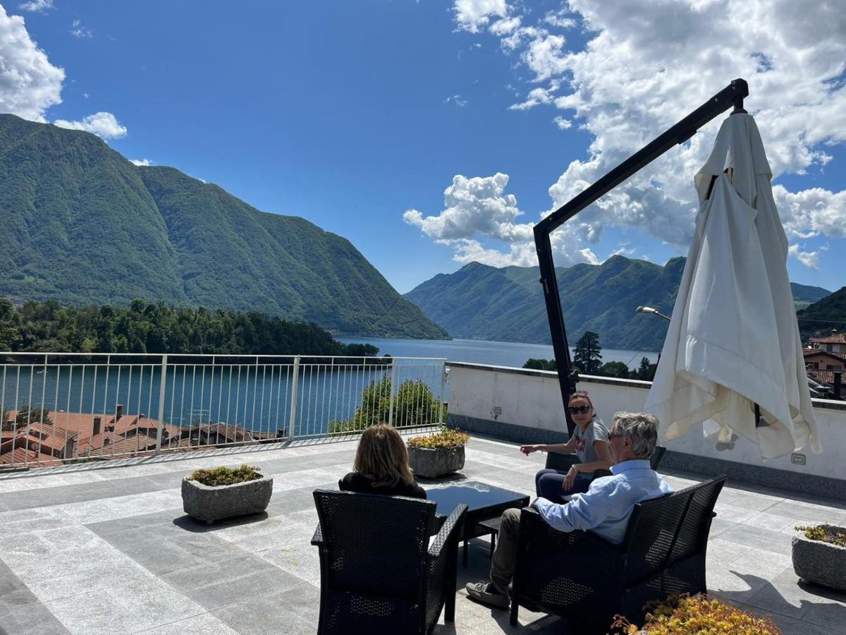 La Terrazza Sul Lago Ossuccio Exteriör bild